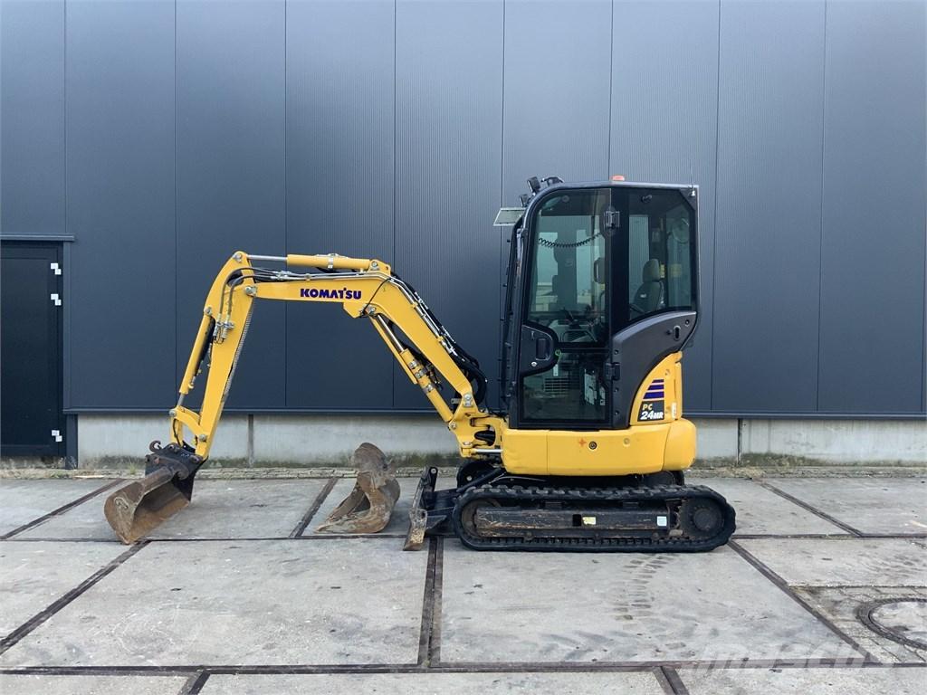 Komatsu PC 24 MR-5 Mini Escavadoras <7t