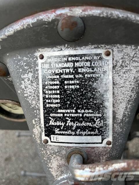 Massey Ferguson ted Tratores Agrícolas usados