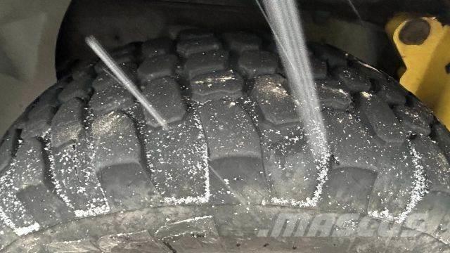 Kramer 480 Pás carregadoras de rodas