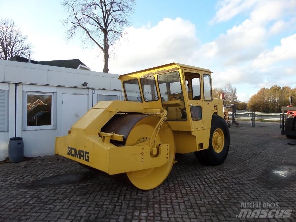 Bomag BW 211 AD Cilindros Compactadores monocilíndricos