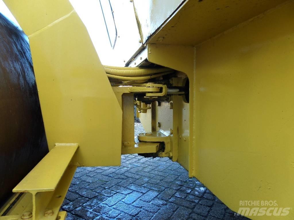 Bomag BW 211 AD Cilindros Compactadores monocilíndricos