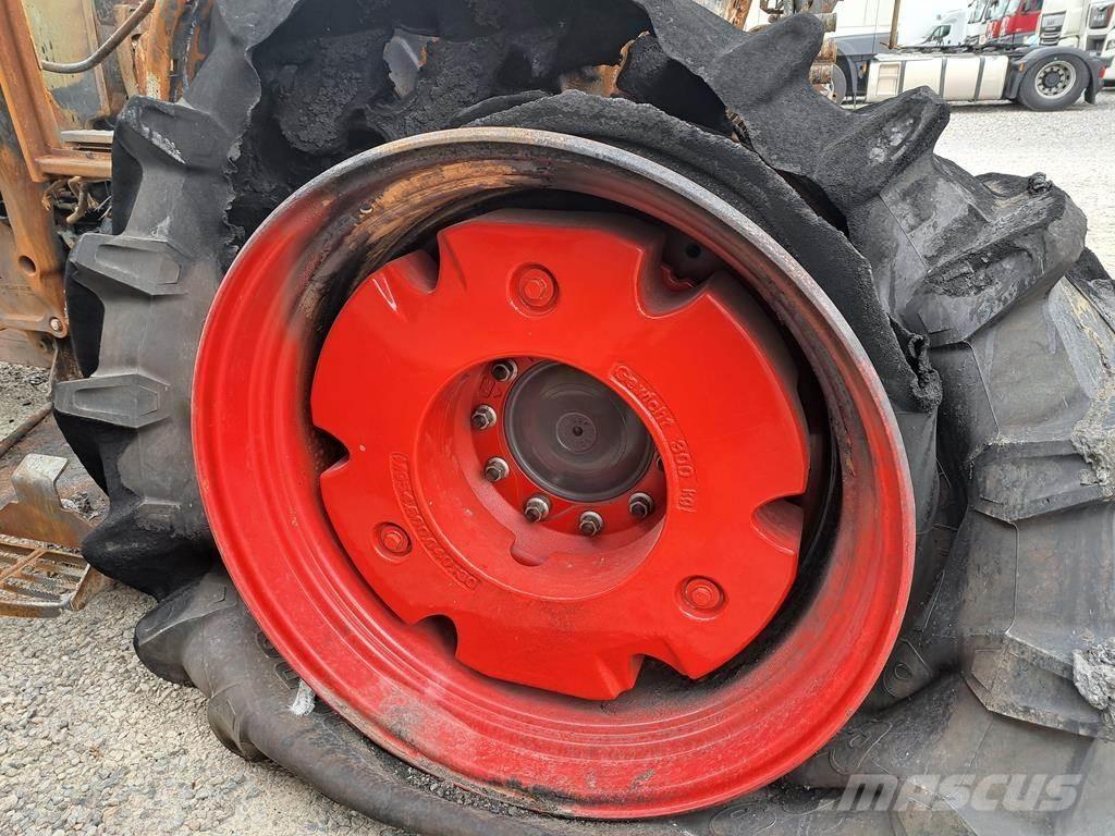Fendt 724 Vario Tratores Agrícolas usados