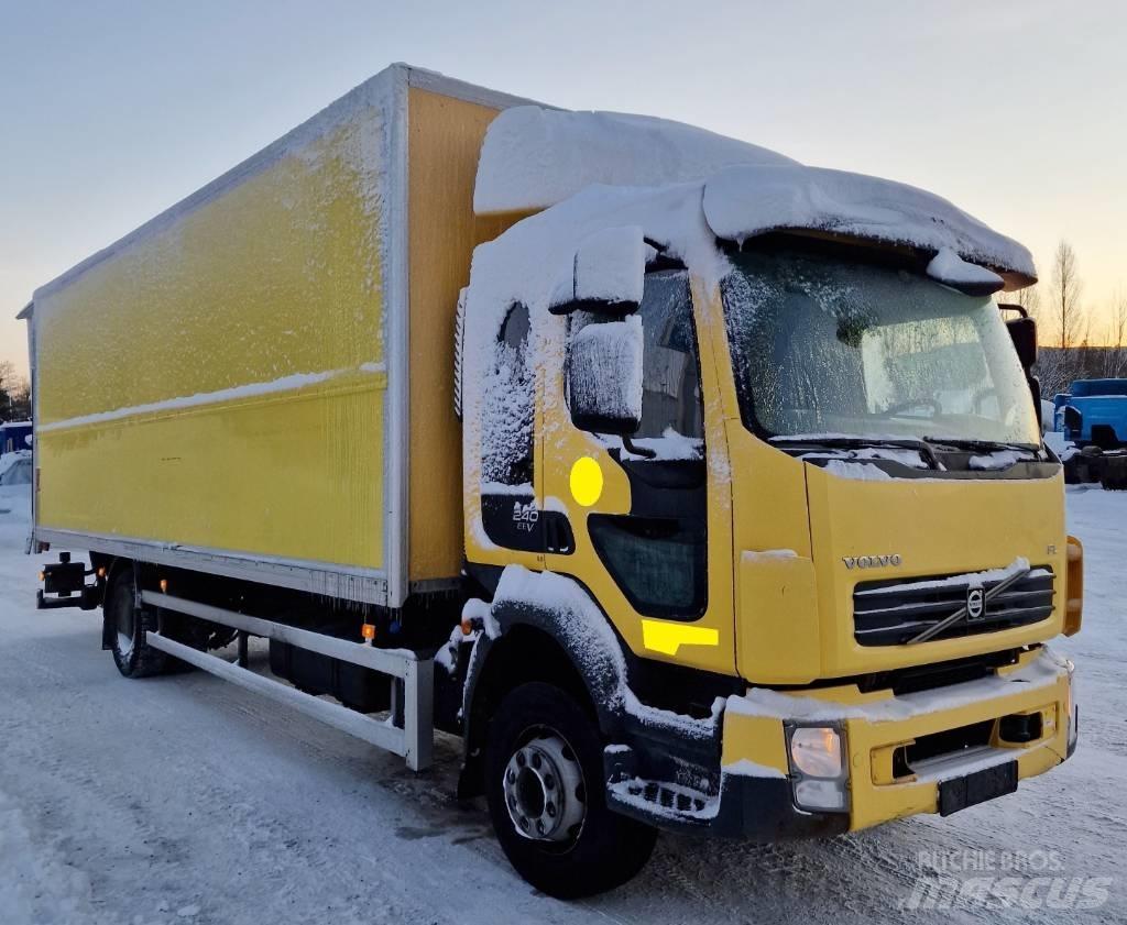 Volvo FL240 skåpbil Camiões de caixa fechada