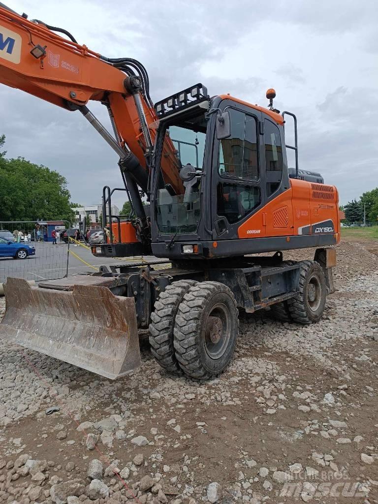 Doosan DX 190 W-5 Escavadoras de rodas