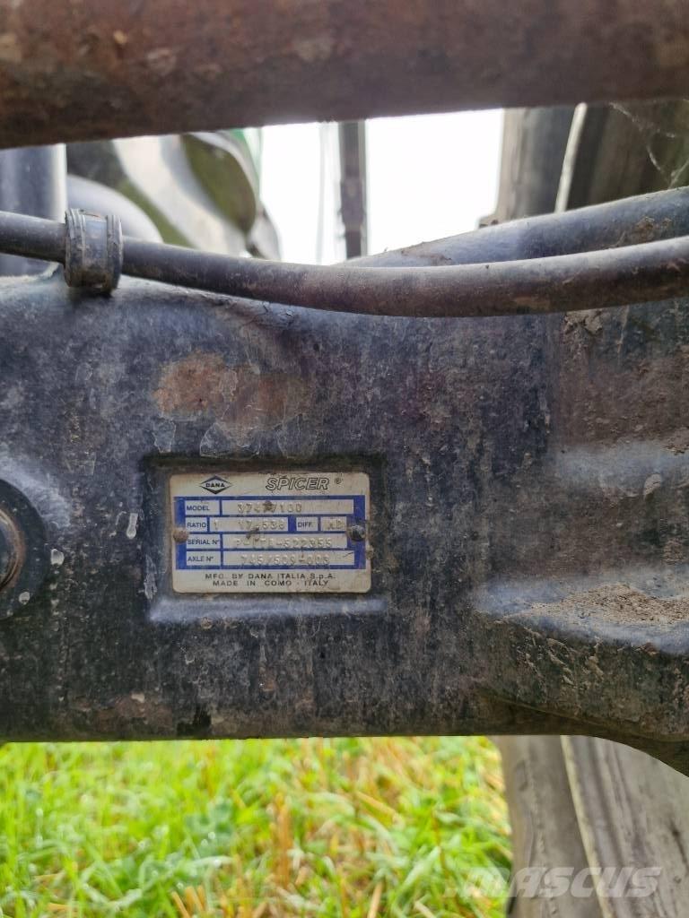 Valtra T 182 Versu Tratores Agrícolas usados