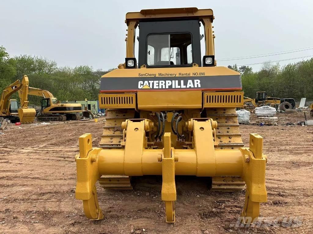 CAT D8R Dozers - Tratores rastos