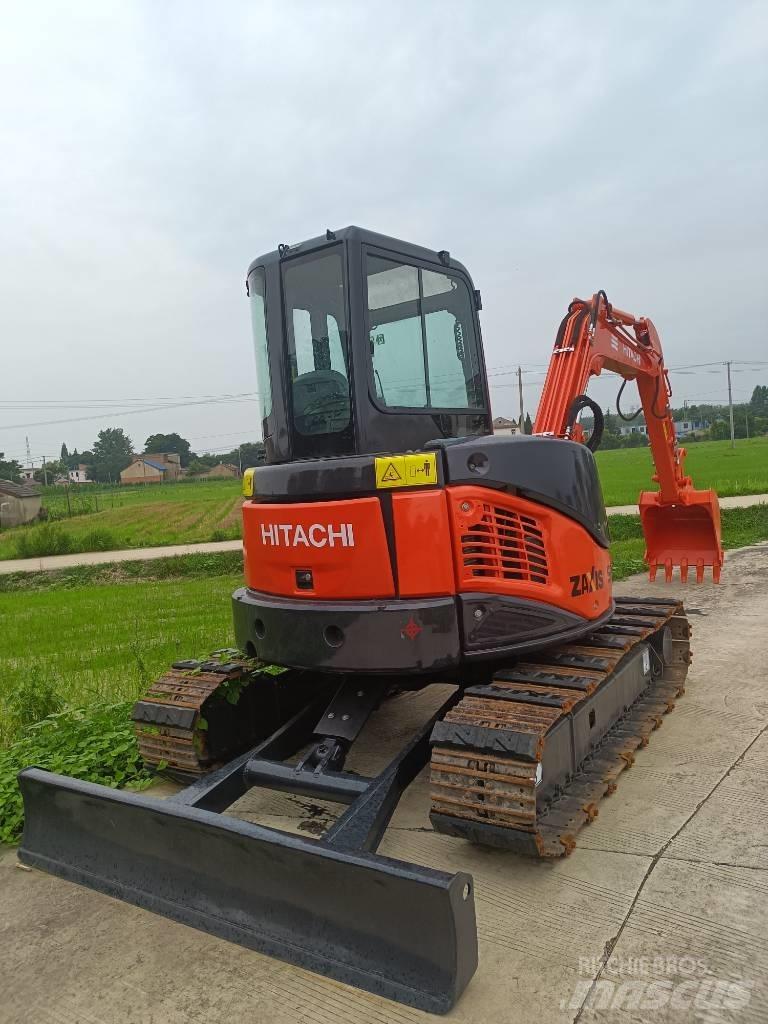 Hitachi ZX50U Mini Escavadoras <7t