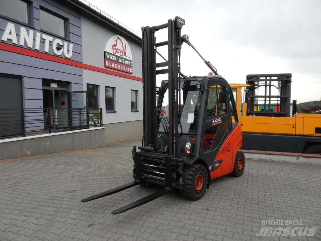 Linde H25T-02 Empilhadores a gás