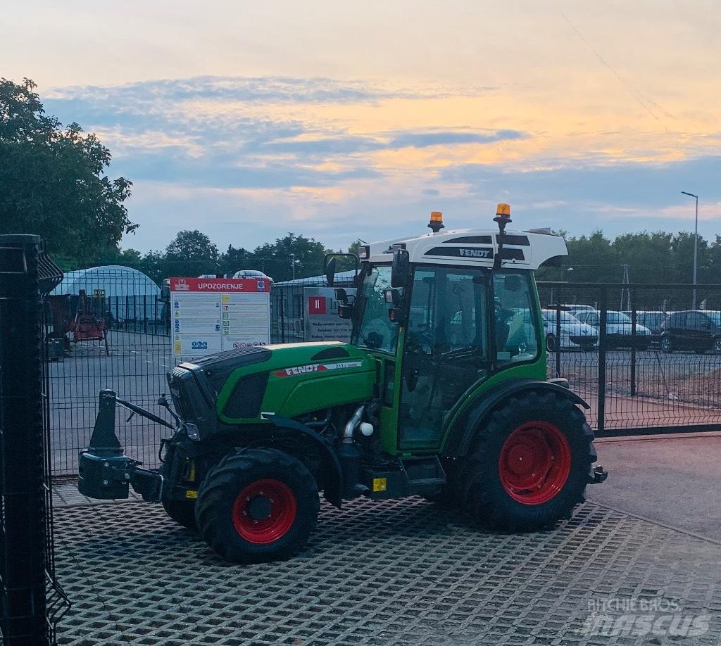 Fendt 211V Tratores Agrícolas usados