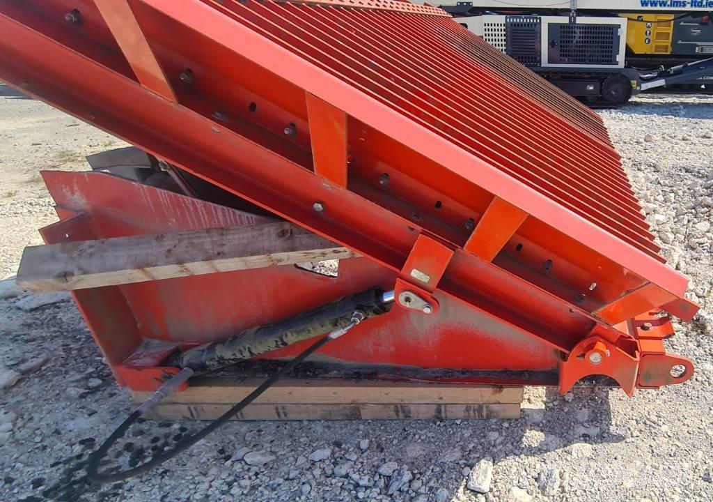 Terex Finlay 683 Crivos móveis