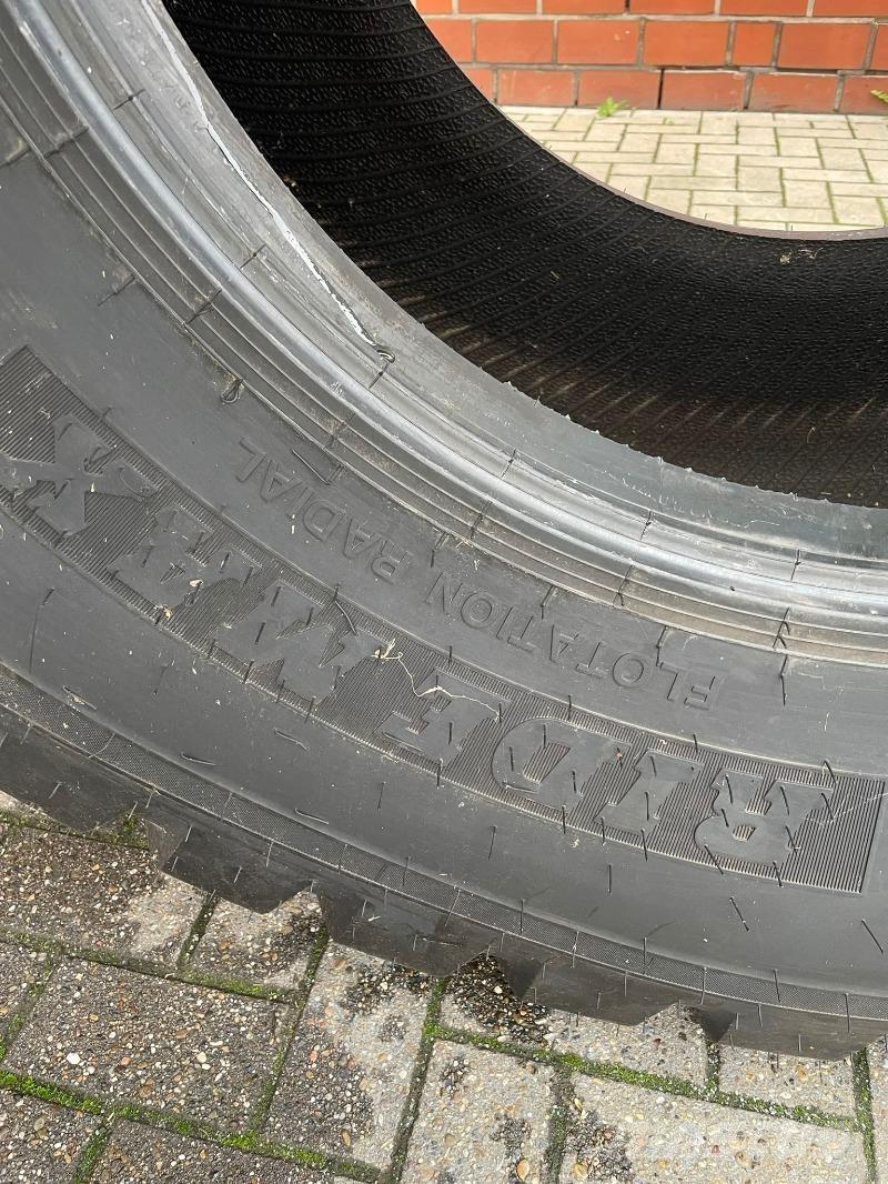 BKT 650/65R30,5 Pneus Agrícolas