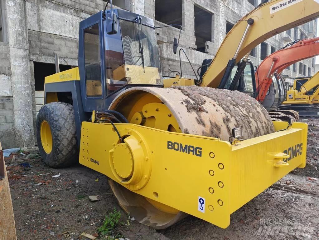 Bomag BW 217 D-2 Cilindros Compactadores monocilíndricos