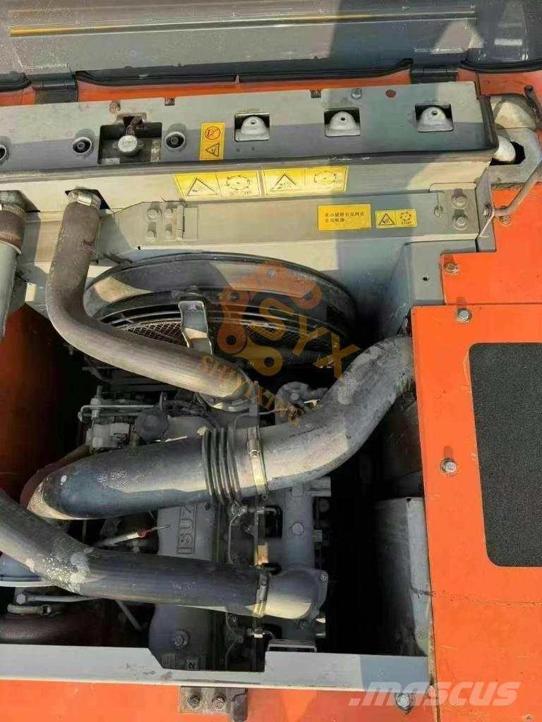 Hitachi ZX 200 Escavadoras de rastos