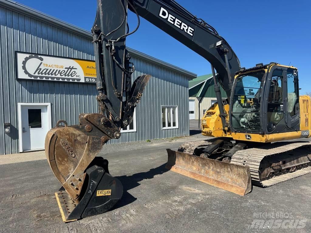 John Deere 135 G Escavadoras de rastos