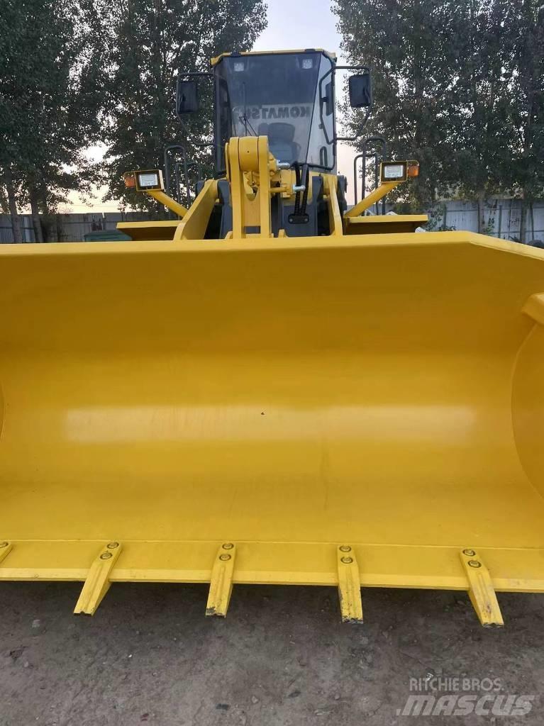 Komatsu WA 380 Pás carregadoras de rodas