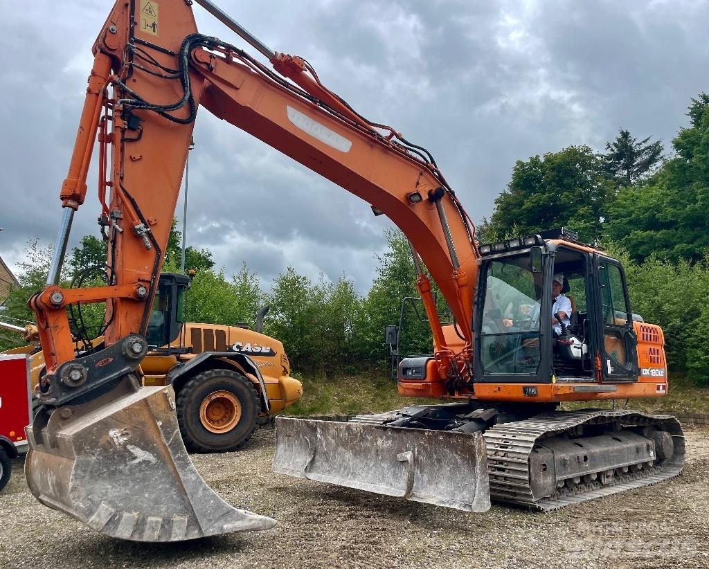 Doosan DX 180 LC-3 Escavadoras de rastos
