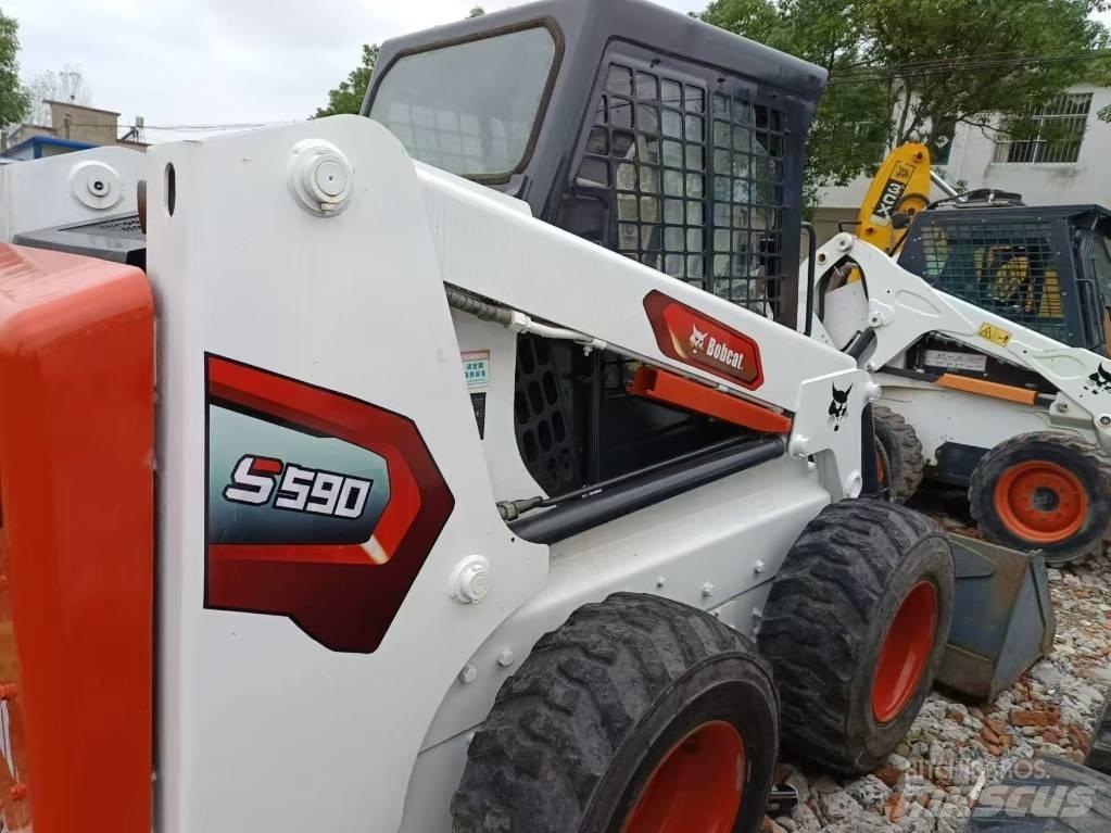 Bobcat S 590 Carregadoras de direcção deslizante