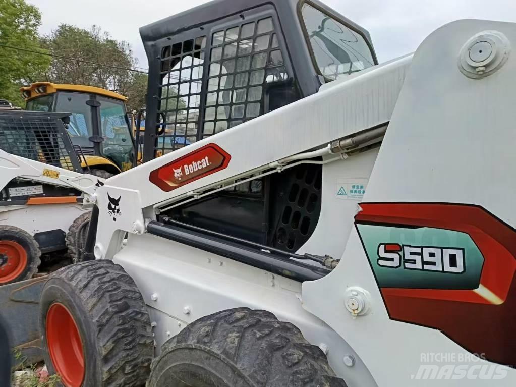 Bobcat S 590 Carregadoras de direcção deslizante