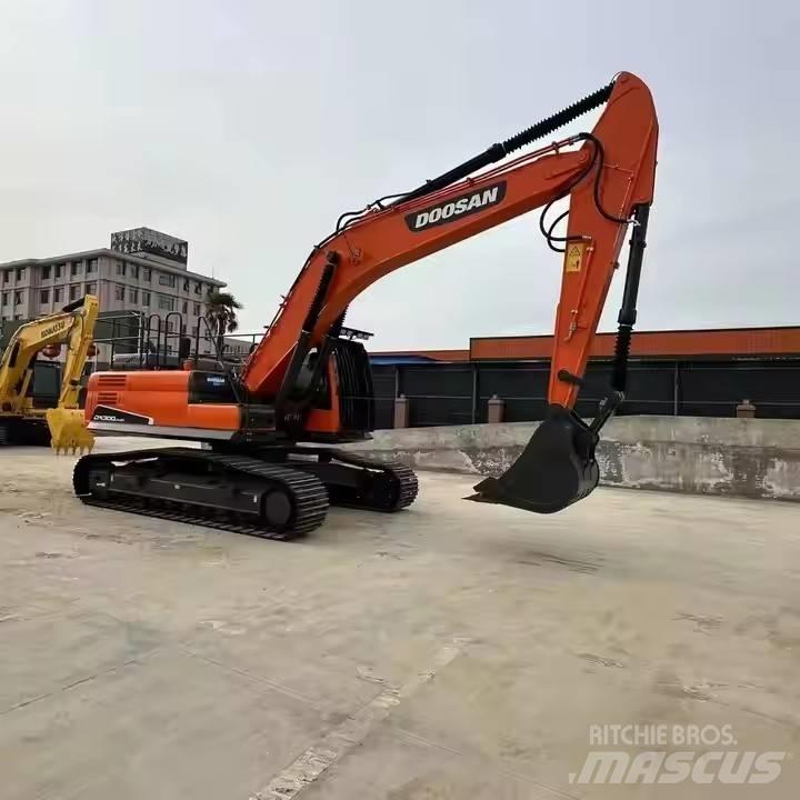 Doosan DX300LC Escavadoras de rastos
