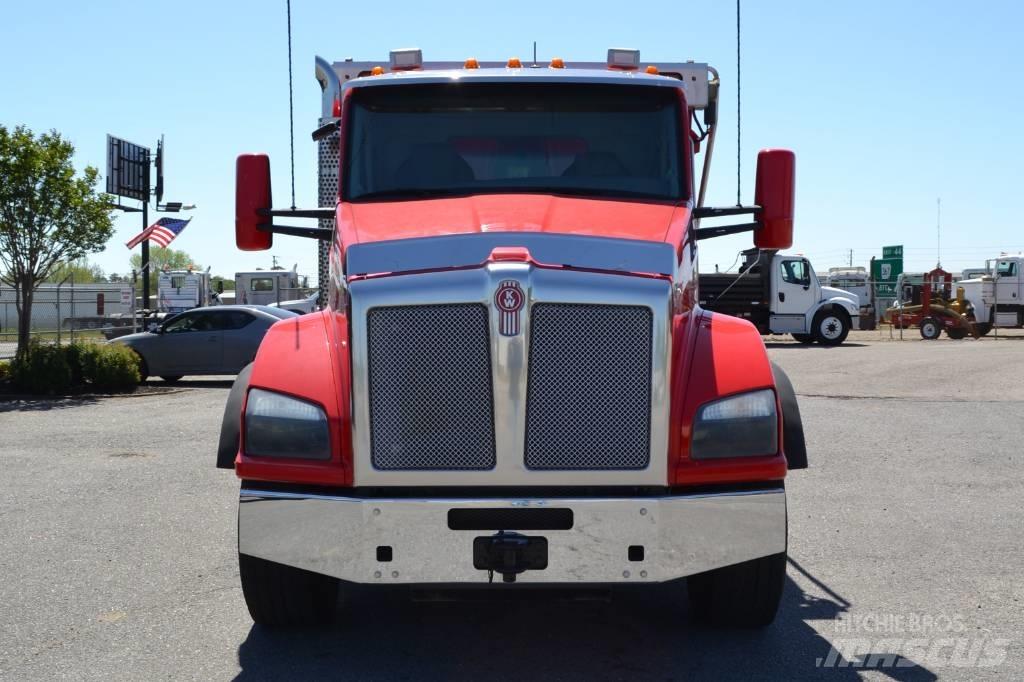 Kenworth T 880 Camiões basculantes