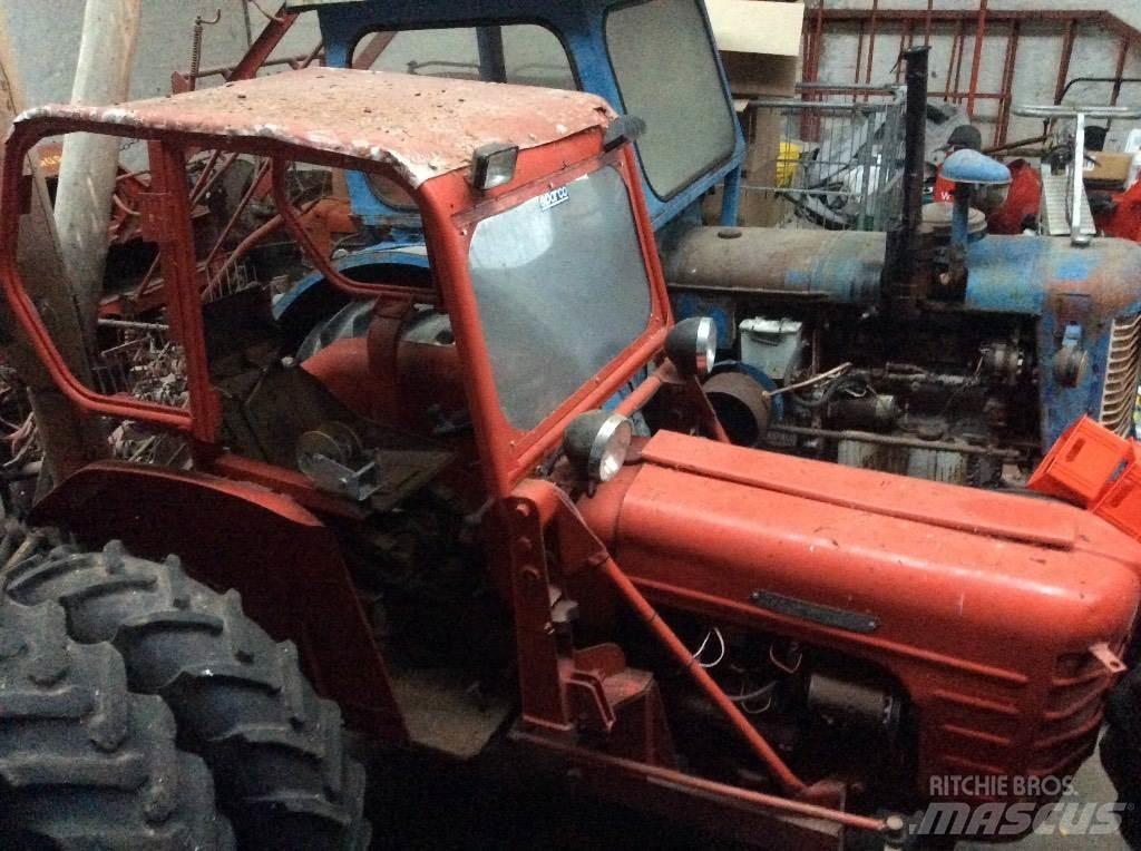 Zetor 2011 3011 4011 Tratores Agrícolas usados