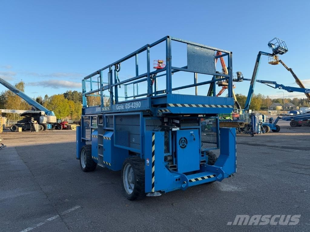 Genie GS 4390 Elevadores de tesoura