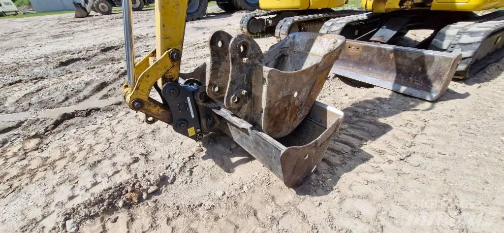 Komatsu PC 26 MR Mini Escavadoras <7t