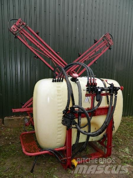 Hardi 900 Pulverizadores rebocados