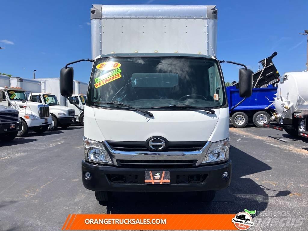 Hino 195 Camiões de caixa fechada