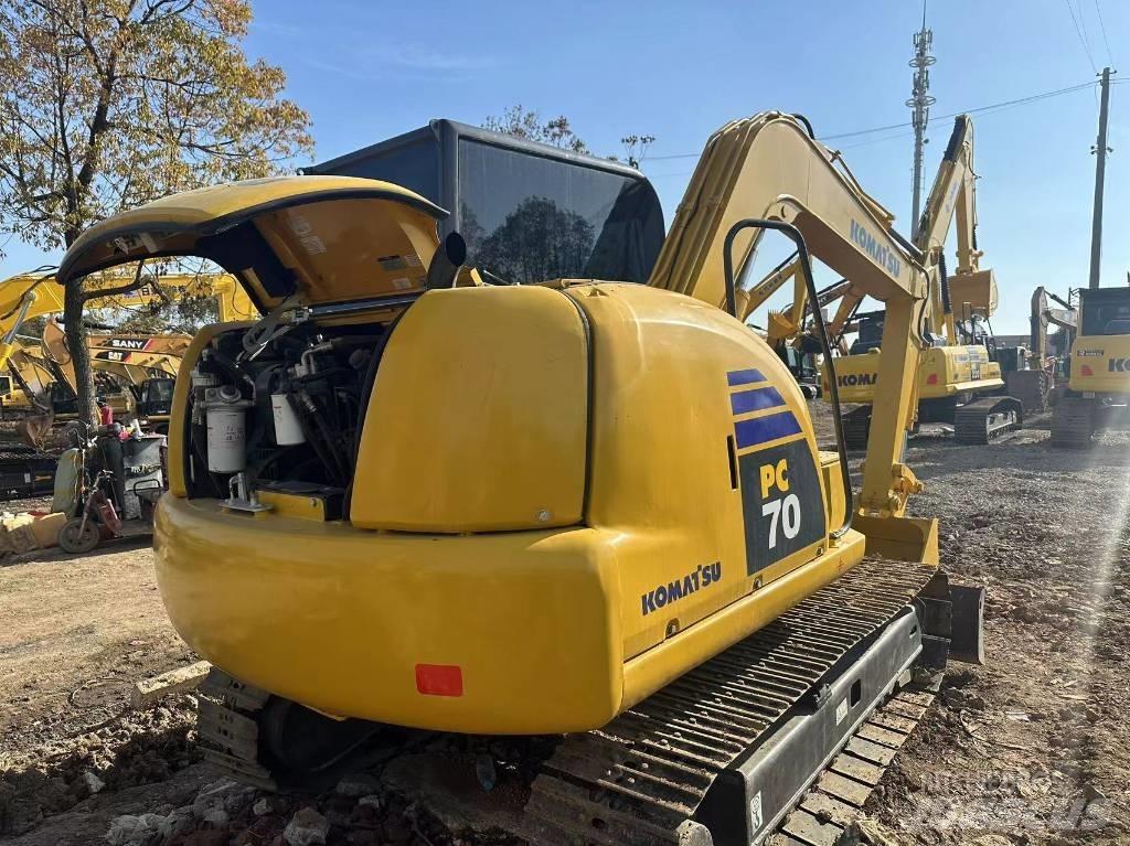 Komatsu PC 70 Escavadoras Midi 7t - 12t