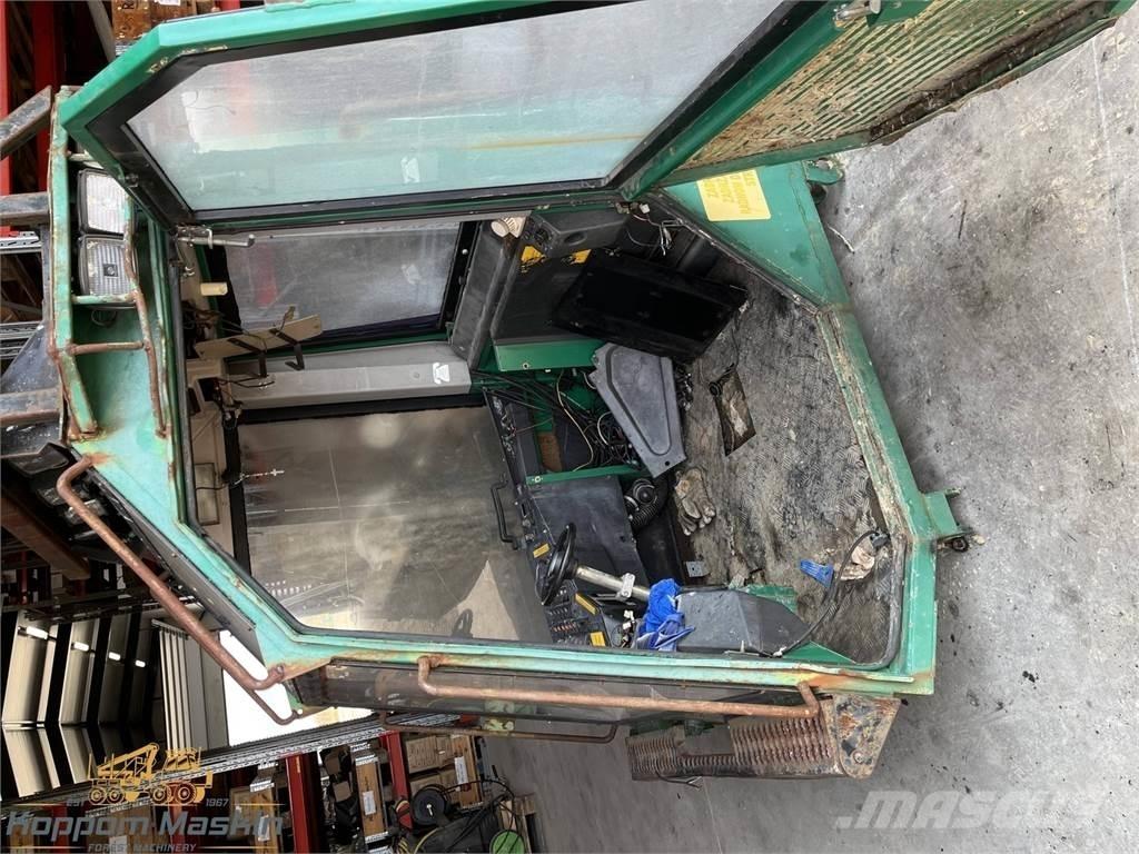 Timberjack 1270 Cabines e interior