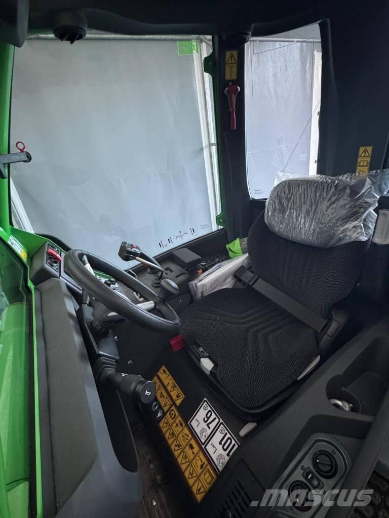 Avant 760 Máquinas utilitárias