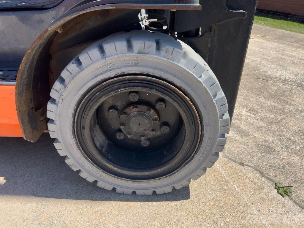 Toyota 8 FG U 30 Empilhadores - Outros