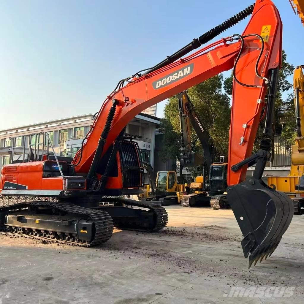 Doosan DX225LC-9C Escavadoras Midi 7t - 12t