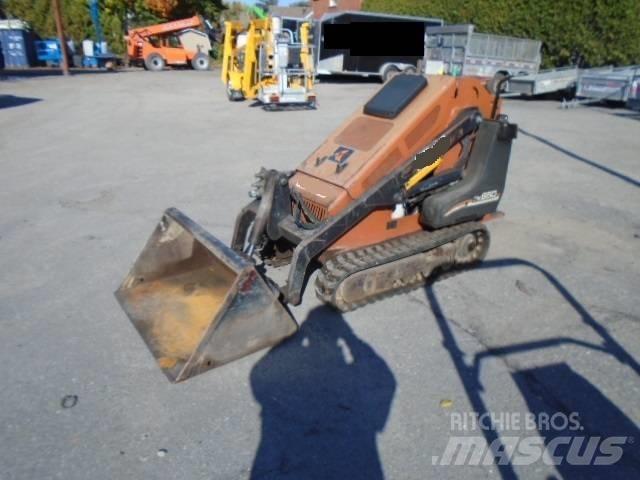 Ditch Witch SK 650 Carregadoras de direcção deslizante
