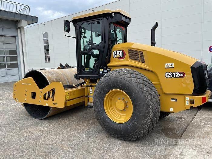 CAT CS 12GC Cilindros Compactadores monocilíndricos