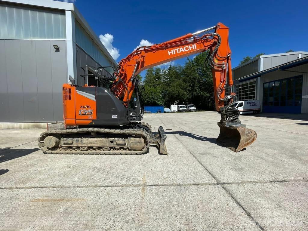 Hitachi ZX135US Escavadoras de rastos