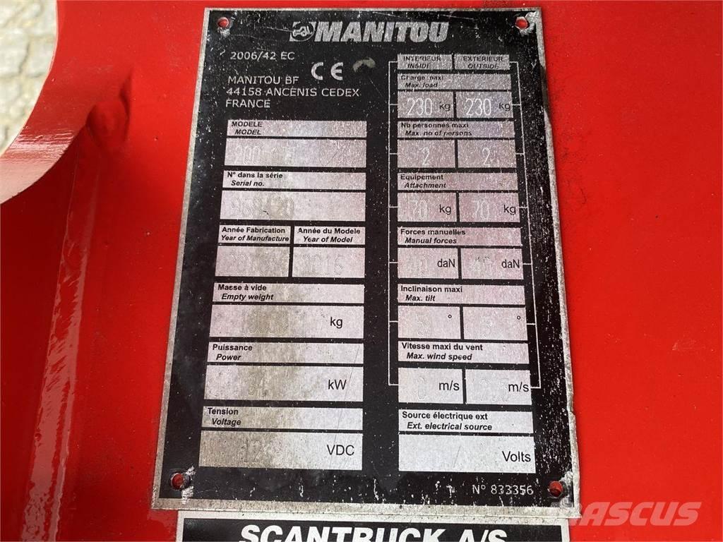 Manitou 200ATJ RC Elevadores braços articulados