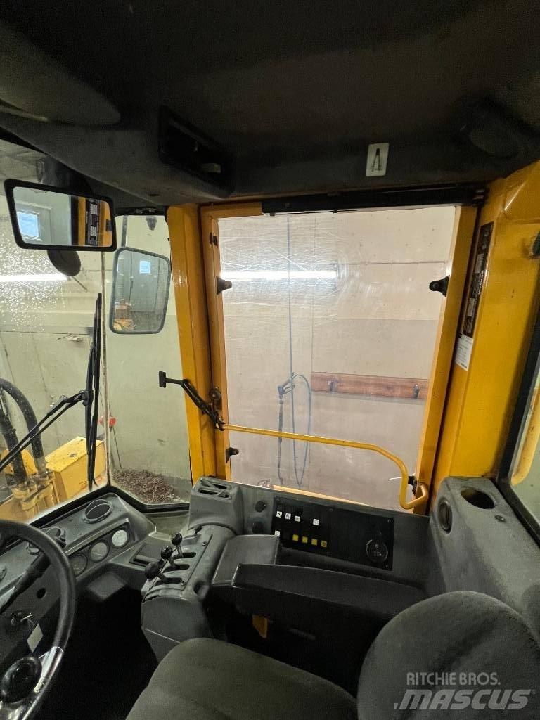 Volvo L90 B Pás carregadoras de rodas