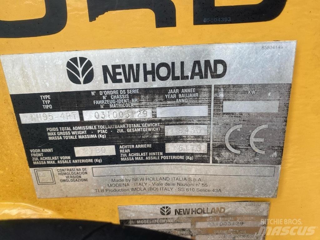 New Holland NH 95 Retroescavadoras