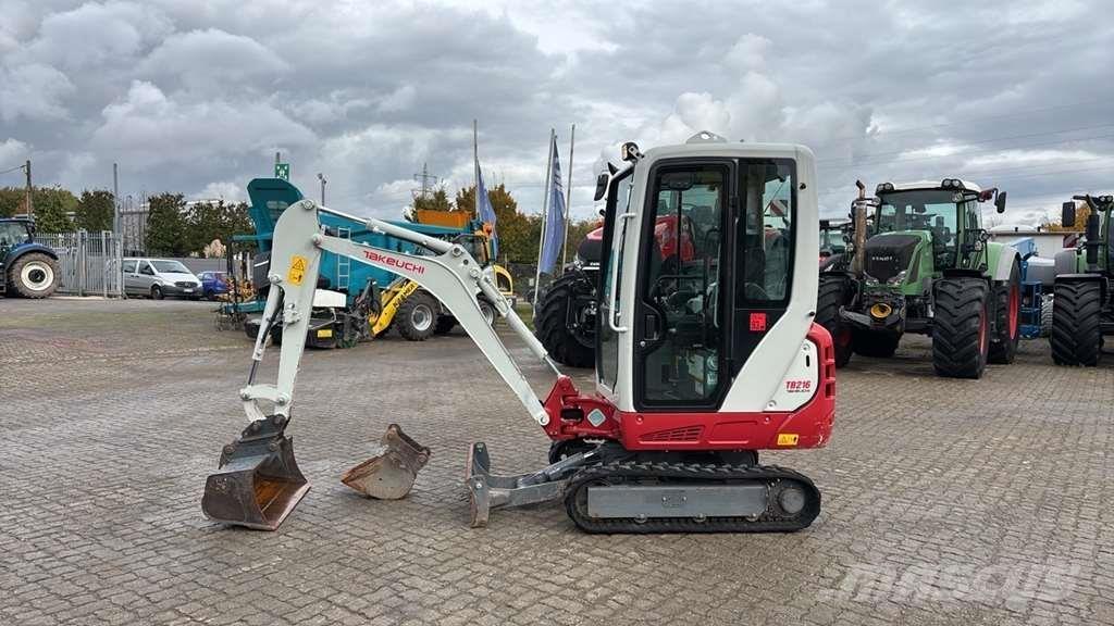 Takeuchi TB216 Mini Escavadoras <7t