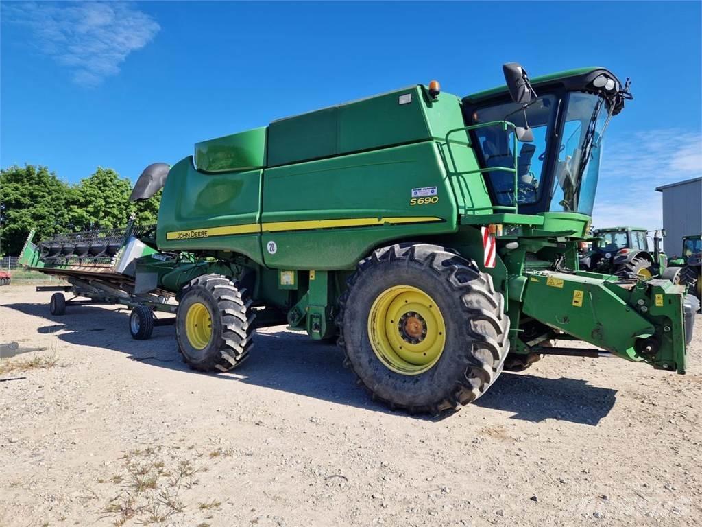 John Deere S690 Ceifeiras debulhadoras
