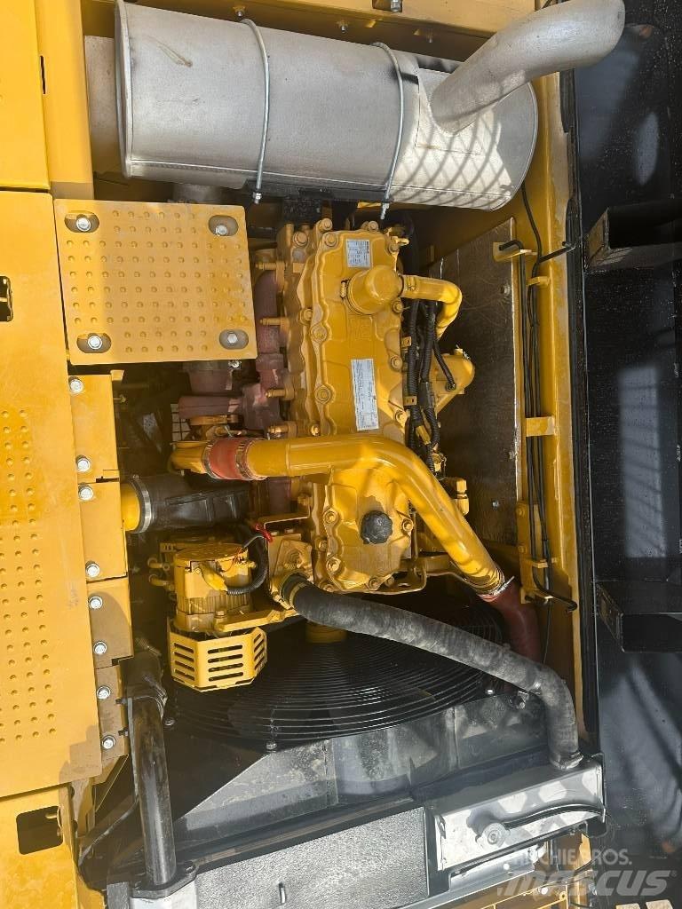 CAT CAT330 Escavadoras Midi 7t - 12t