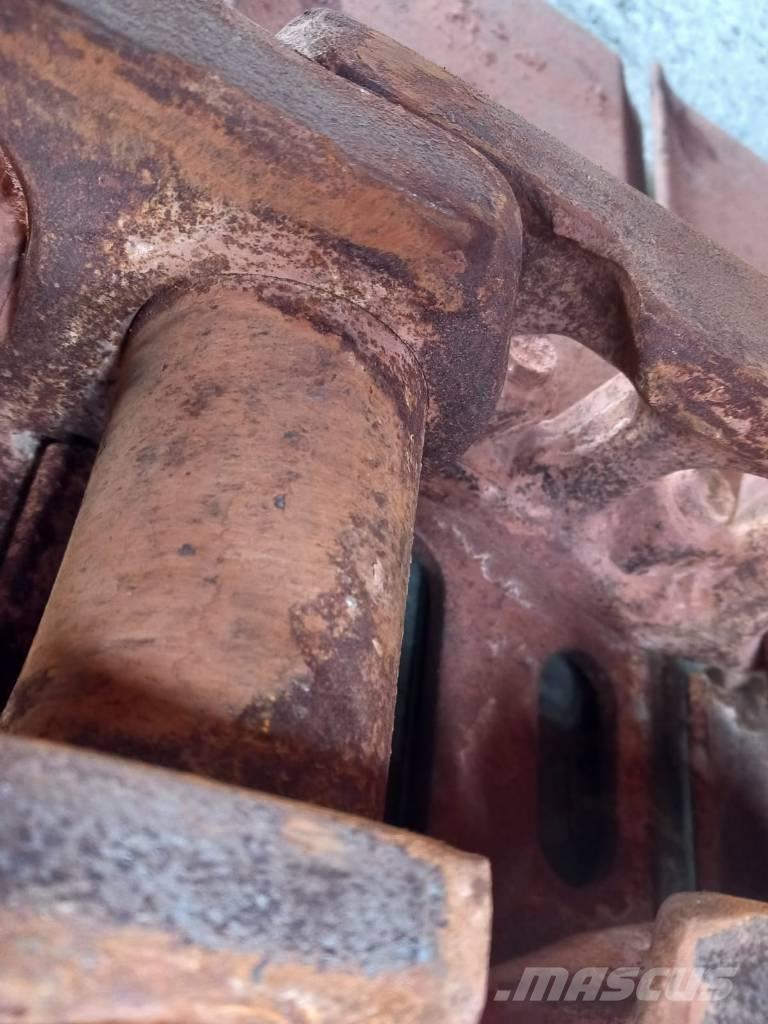 Komatsu PC210LC-10 Escavadoras de rastos