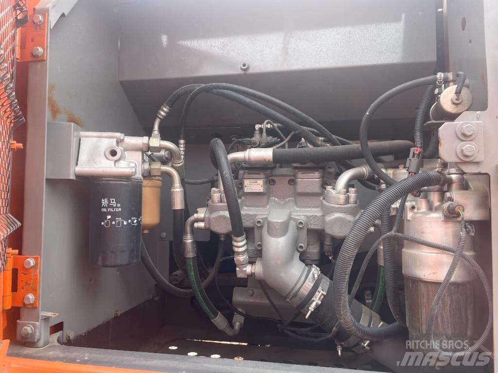Hitachi ZX 200 Escavadoras de rastos