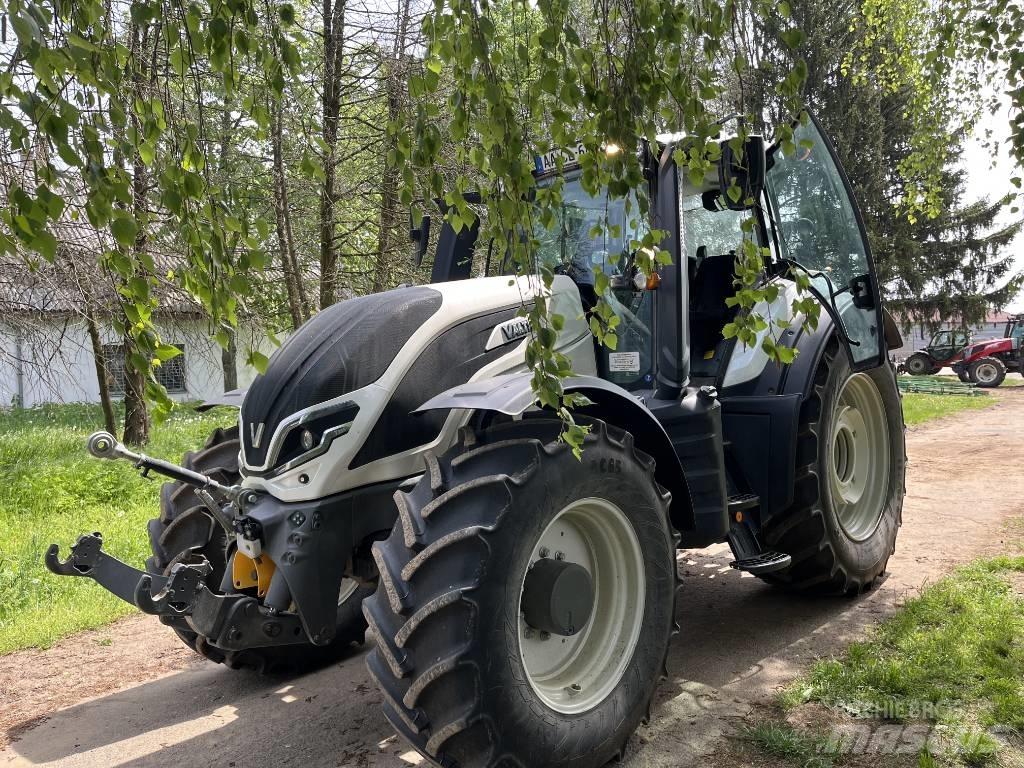 Valtra T 255 Tratores Agrícolas usados