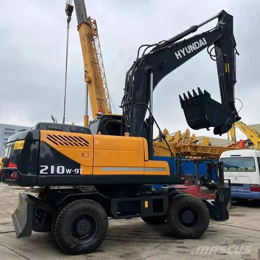 Hyundai R210W-9 Escavadoras de rodas