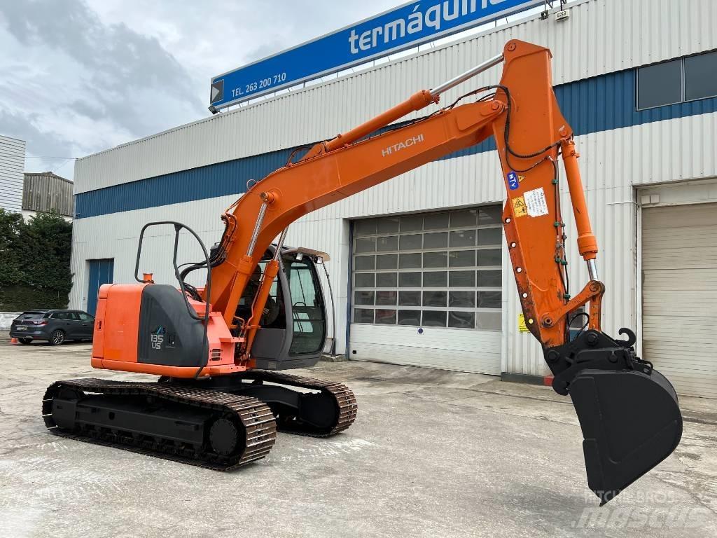 Hitachi ZX 135 US Escavadoras de rastos