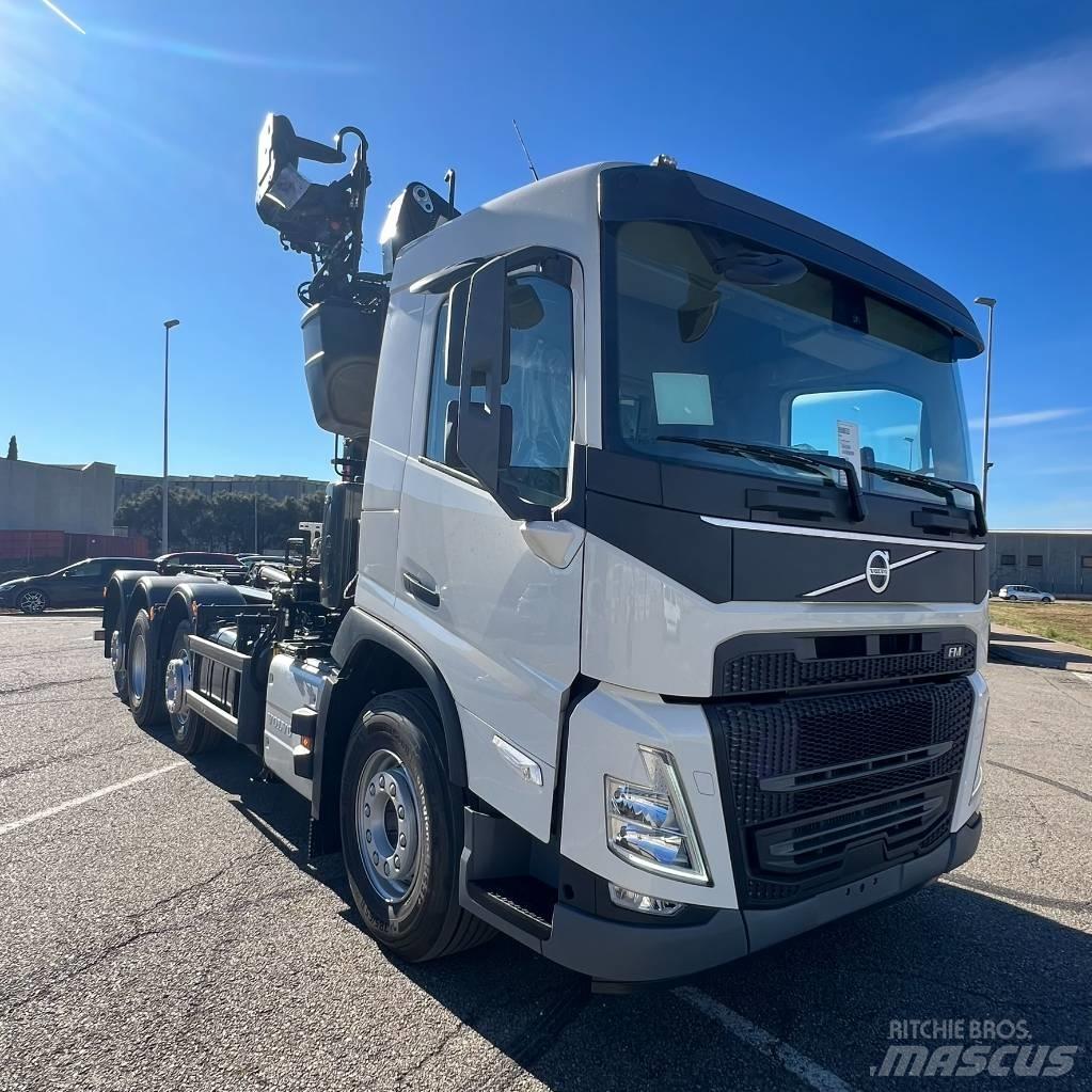 Volvo FM Camiões grua