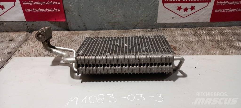 MAN TGX.    81619206036 Radiadores camiões e carrinhas